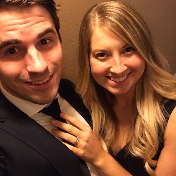 Meet your Posher, Stephanie - Picture 3 of 4